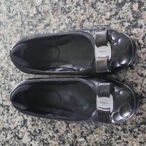Ferragamo ballet flats